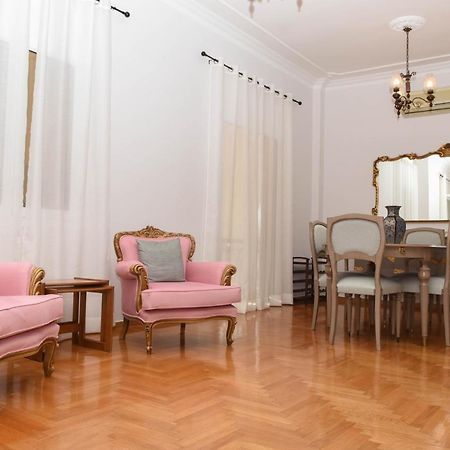 Ellis House Apartment Агринион Екстериор снимка